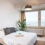 Nice Apartment With Gorgeous Sea Views